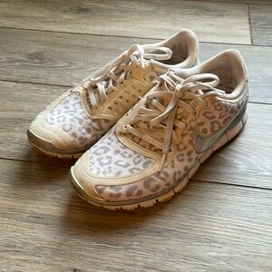 Nike Free 5.0 animal print. GUC!  Size 8.5
